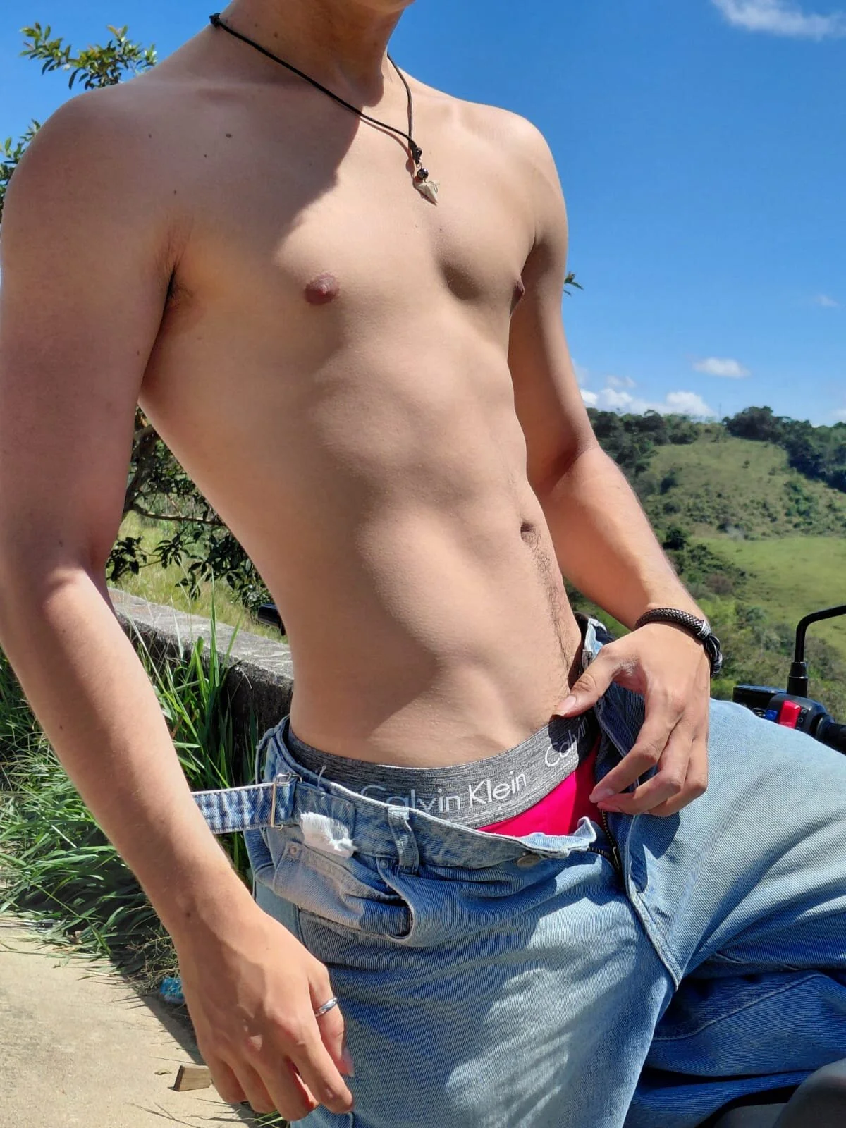 XXX Porn Photo of Nude Aaron_Eze 20