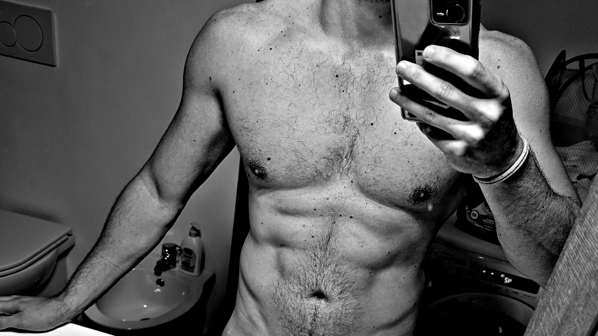 XXX Porn Photo of Nude eric-sannnn 2