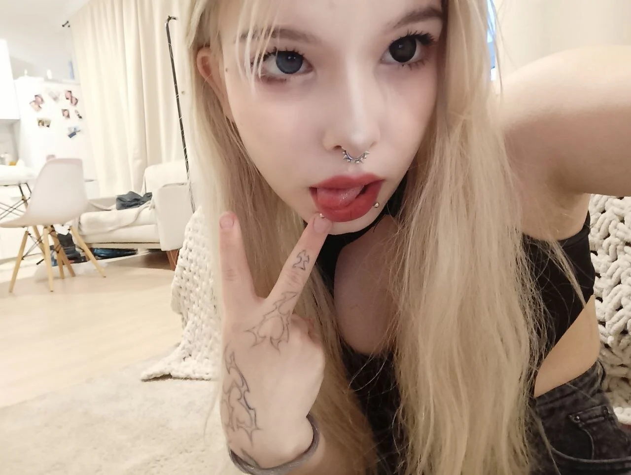 XXX Porn Photo of Nude Cuddly_Kitten 15