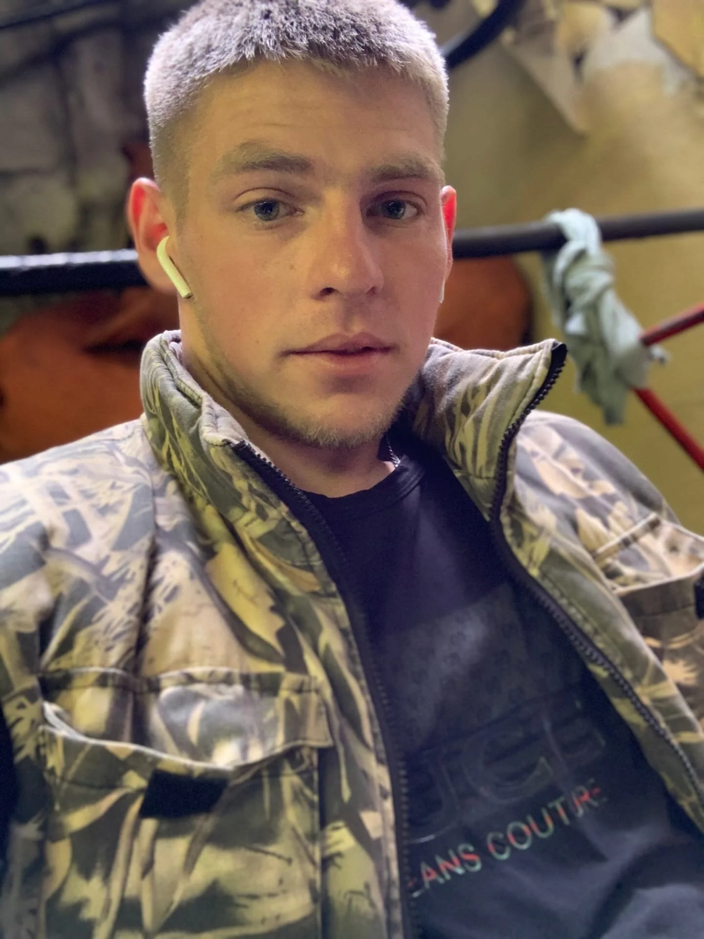 XXX Porn Photo of Nude HairyJeffry 6