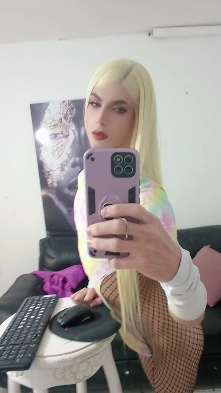 XXX Porn Photo of Nude khalany_hadid 21