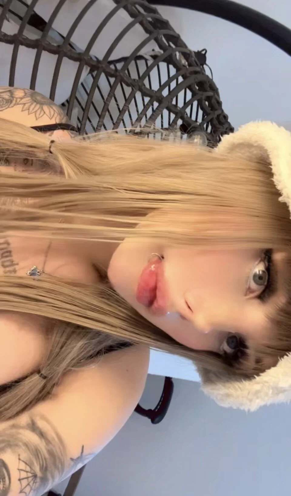 XXX Porn Photo of Nude Scarbadgirl_ 6
