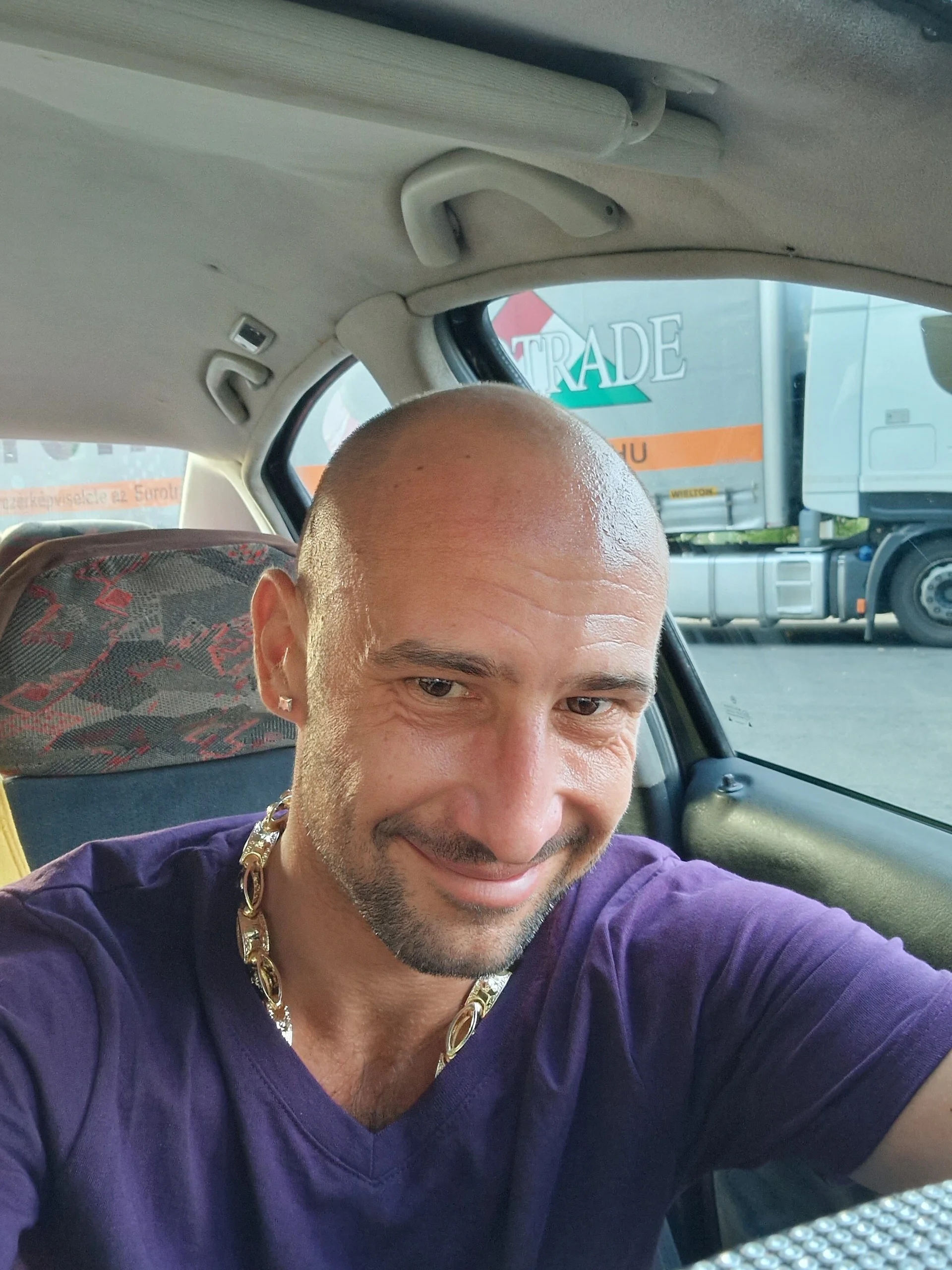XXX Porn Photo of Nude Smileboy698 4