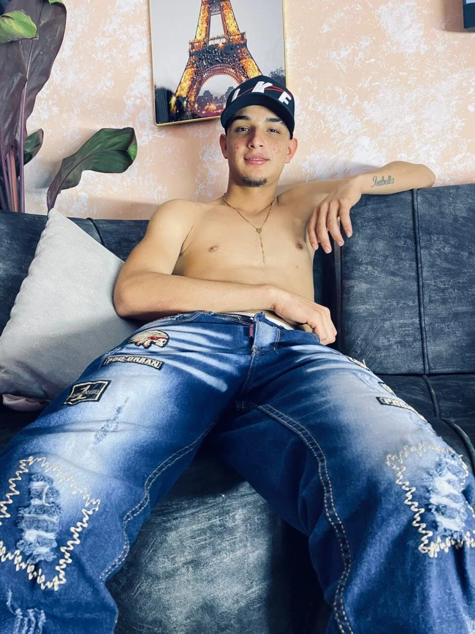 XXX Porn Photo of Nude KingOfHeavens_2 22