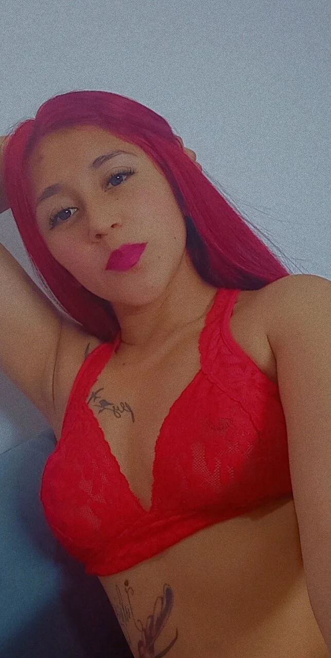 XXX Porn Photo of Nude CamiGingerxx 4