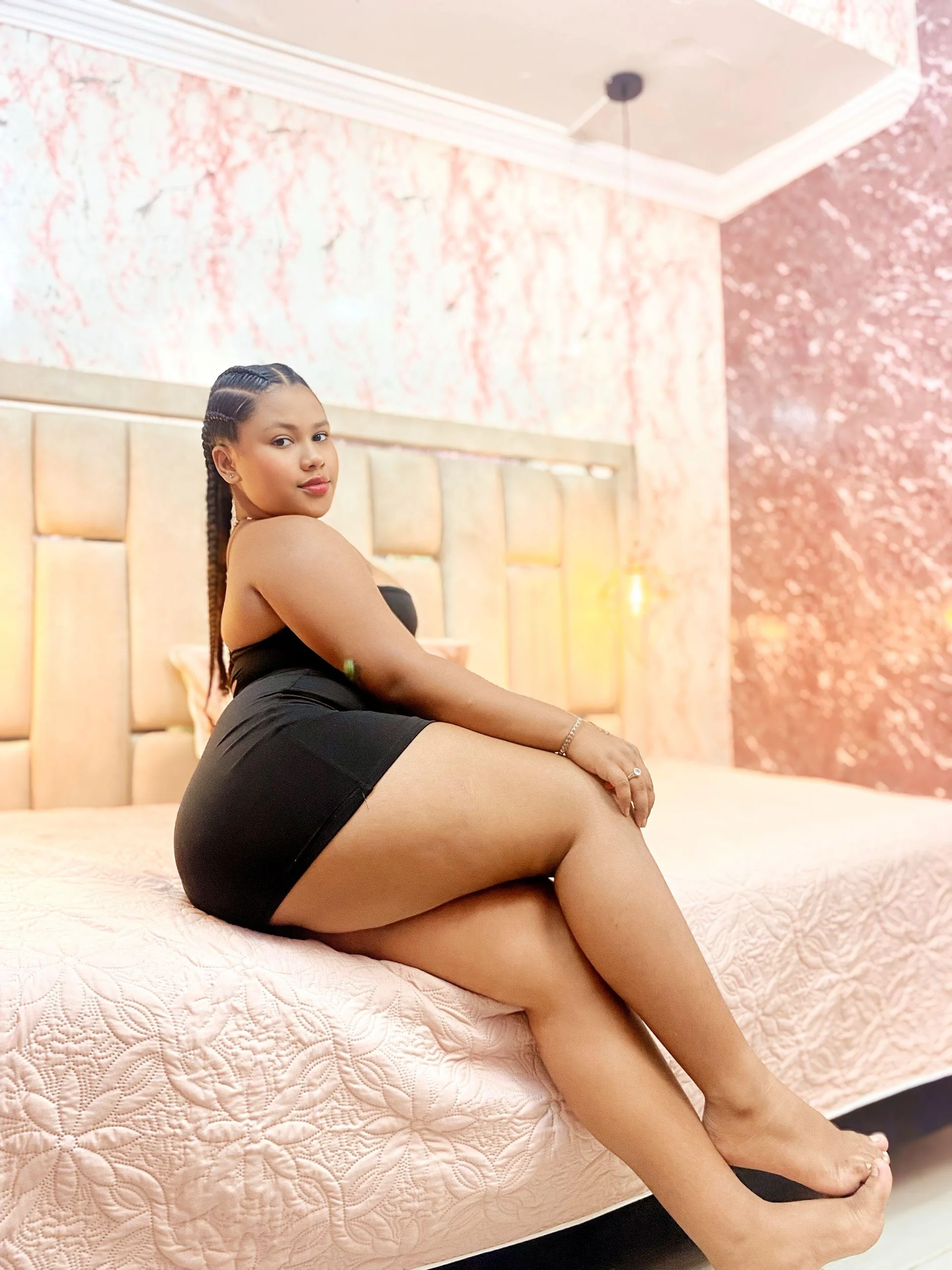 XXX Porn Photo of Nude ALYANNA_HOT_ 44