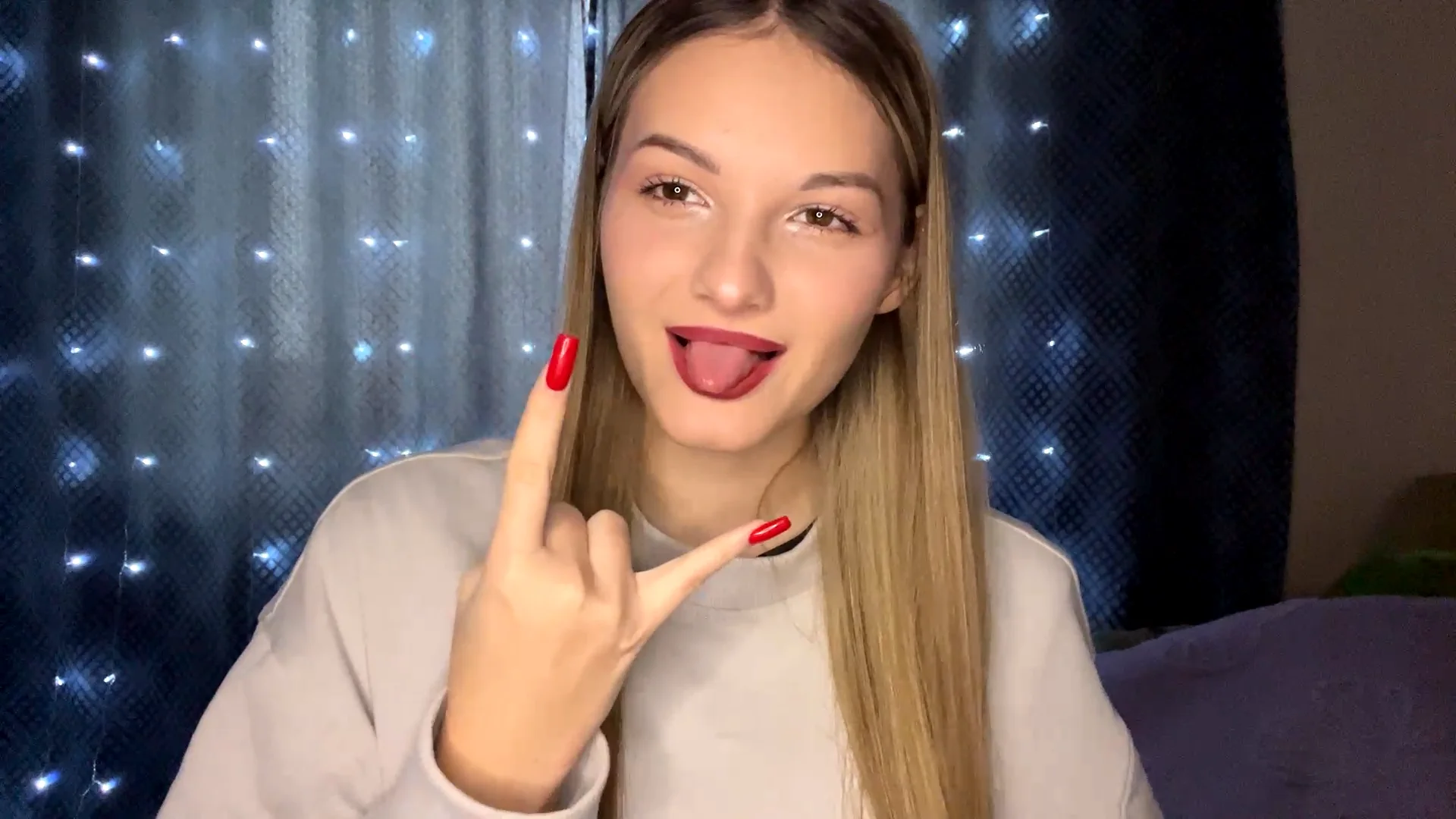 XXX Porn Photo of Nude EmllyLighty 14