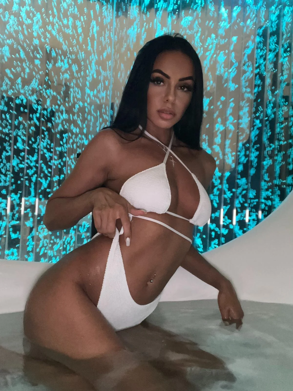XXX Porn Photo of Nude AmandaJBaby 2