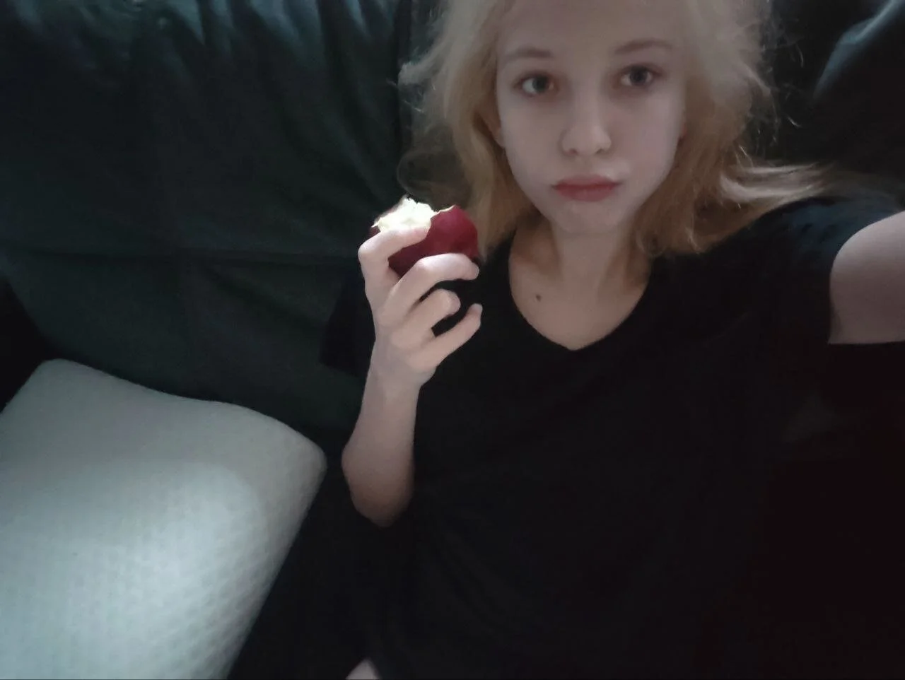 XXX Porn Photo of Nude Fafa_Fluff 85