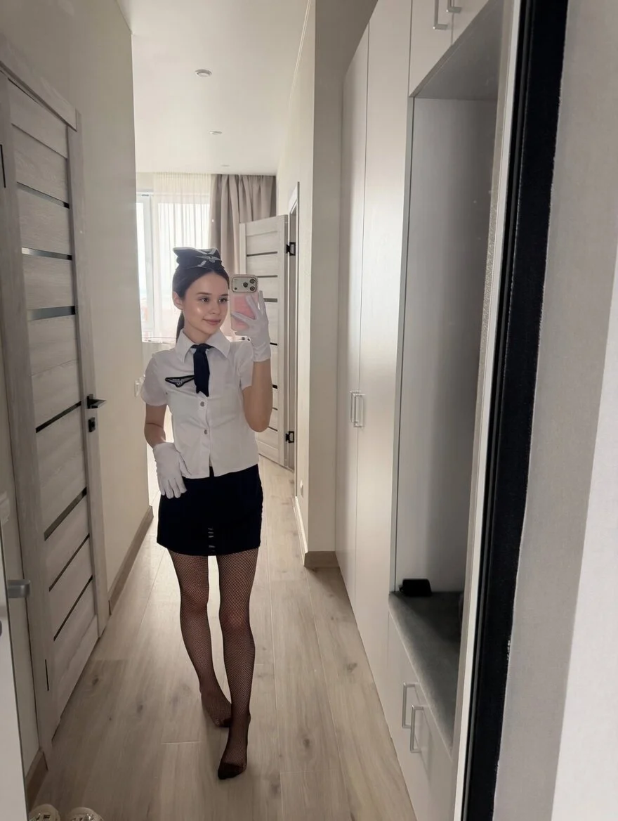 XXX Porn Photo of Nude HuldaAutman 19