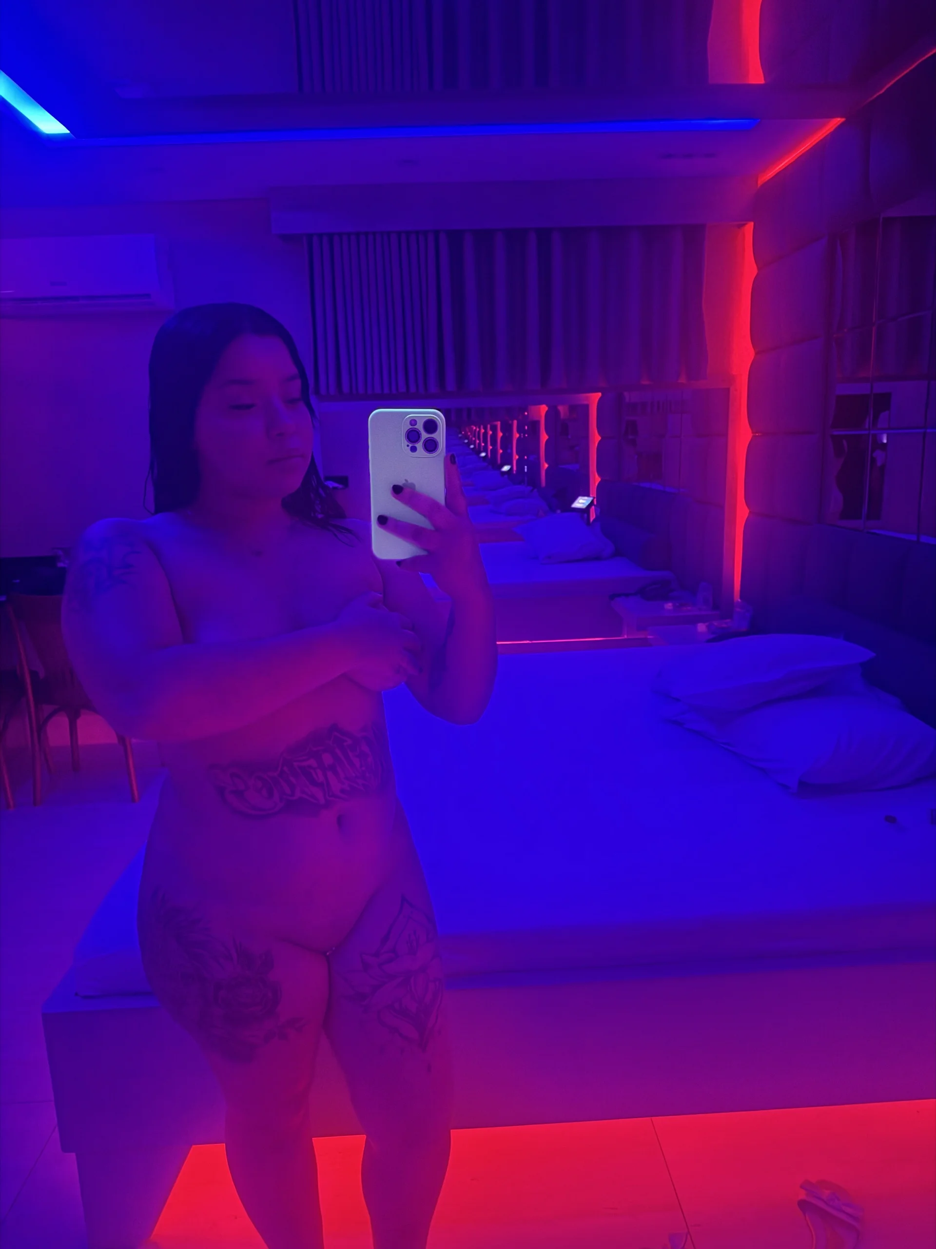 XXX Porn Photo of Nude vivininfetinha 4