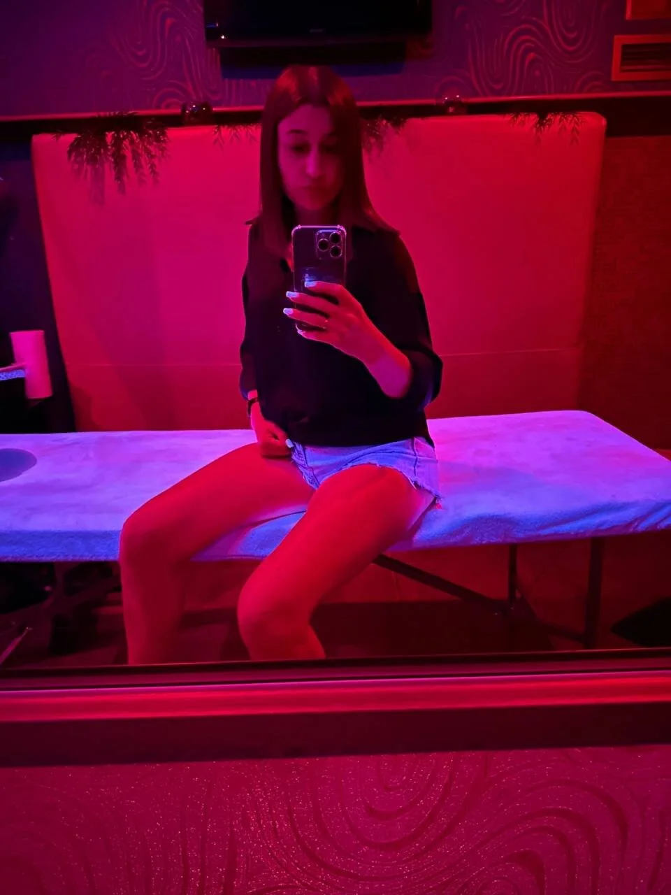 XXX Porn Photo of Nude muriel_elvin 1