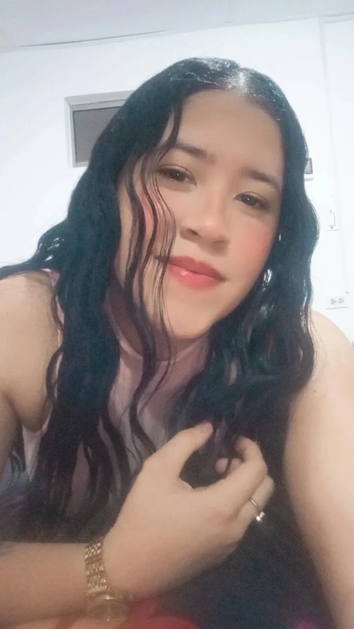 XXX Porn Photo of Nude Danielakent1 7