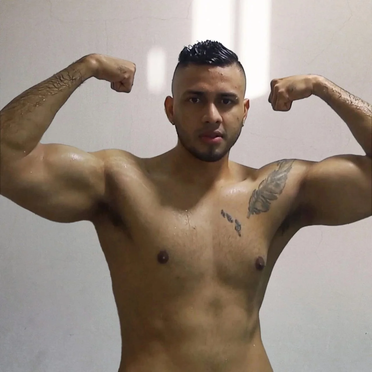 XXX Porn Photo of Nude Ryan_xc1 8