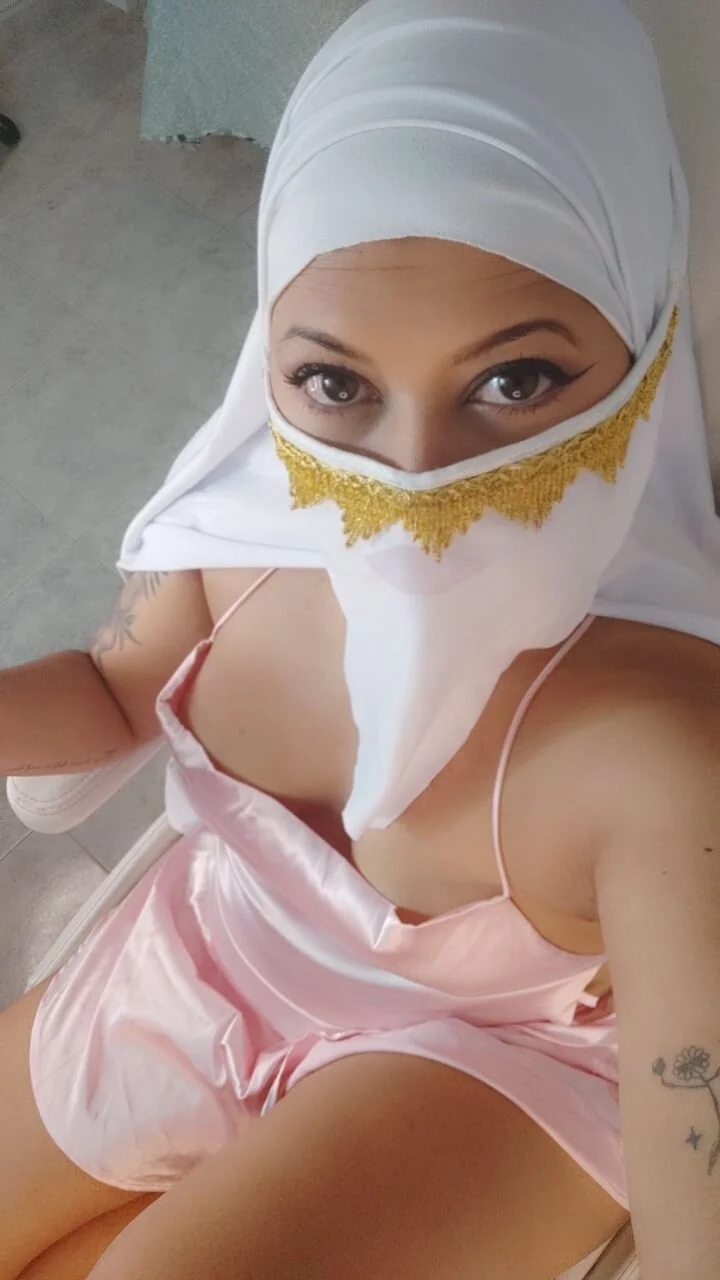 XXX Porn Photo of Nude Naylanoor 1