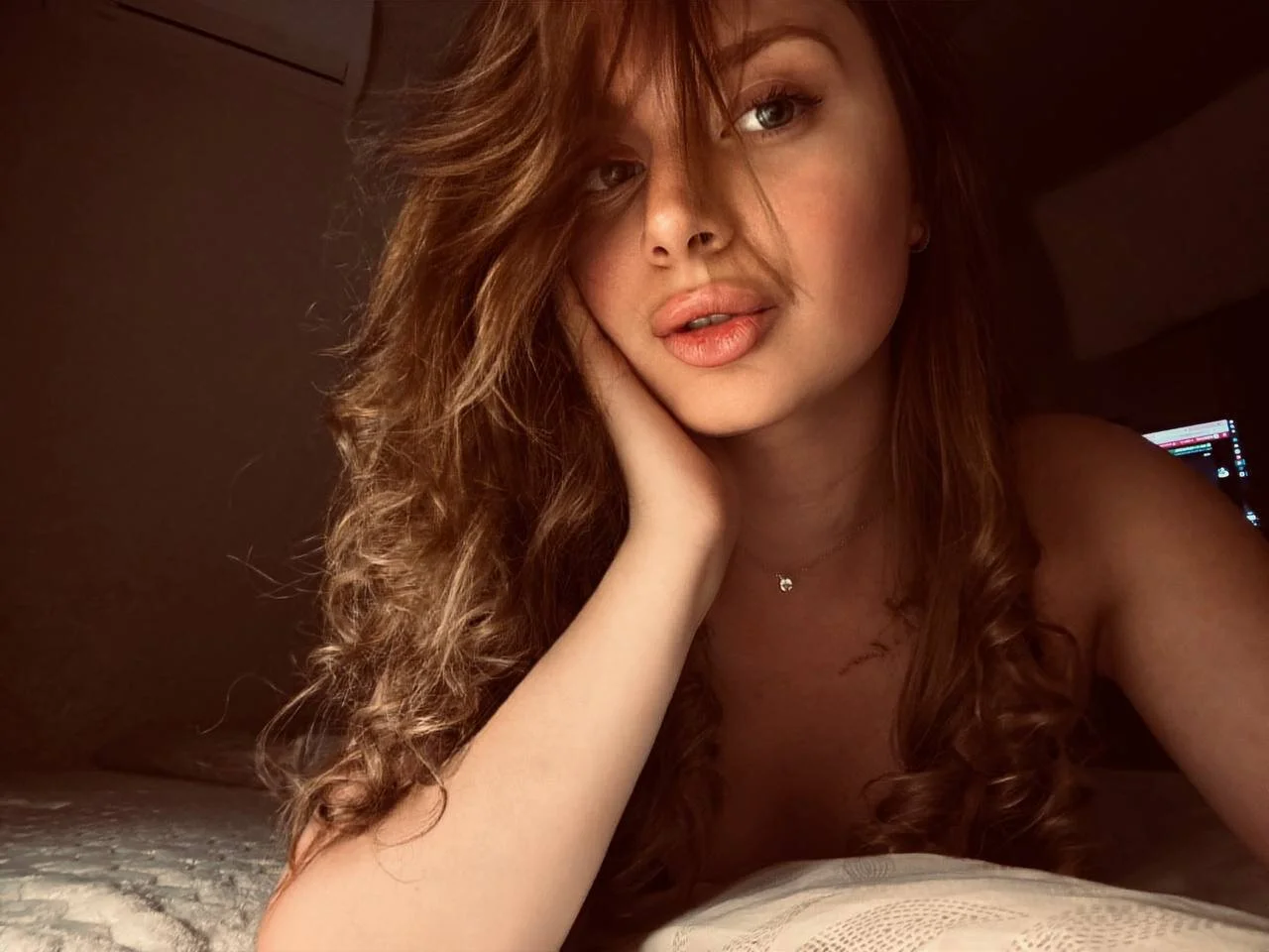 XXX Porn Photo of Nude BlondeHott 6