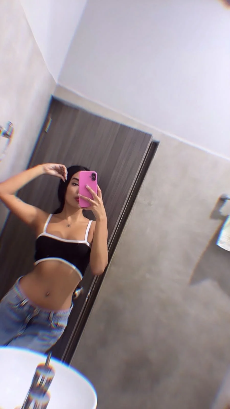 XXX Porn Photo of Nude valeria_rosse__ 6