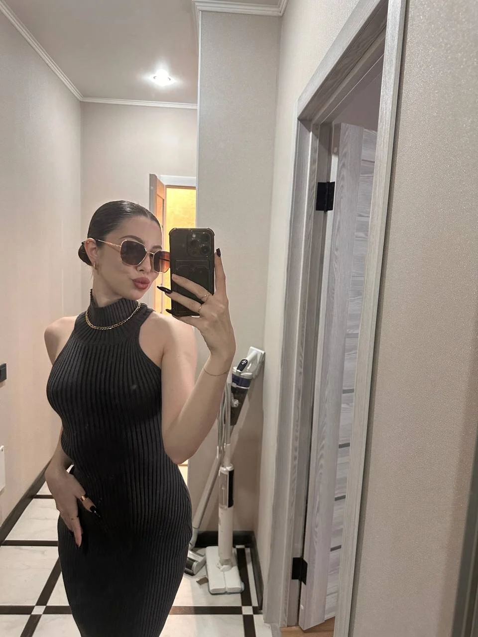 XXX Porn Photo of Nude DanyellSokol 2