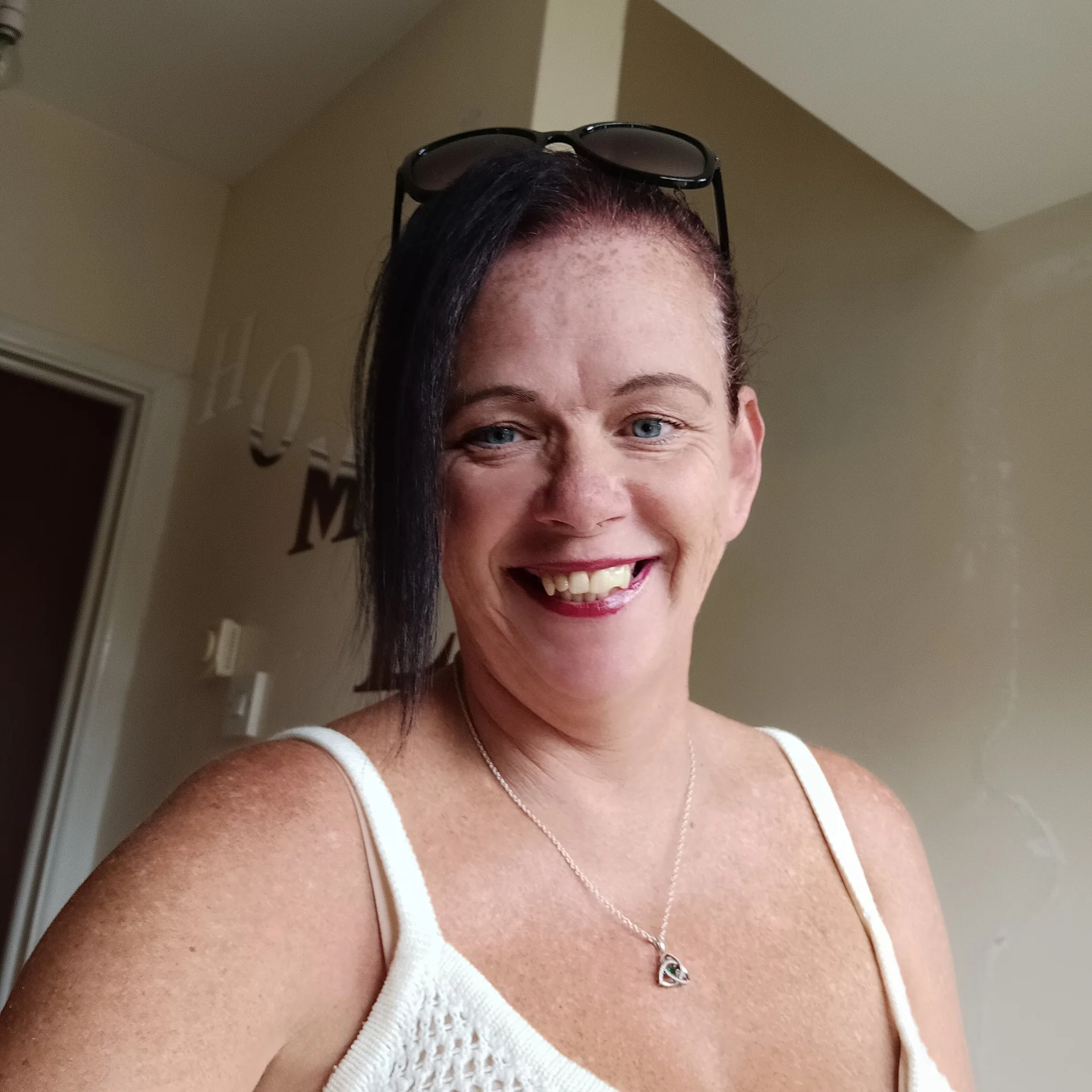 XXX Porn Photo of Nude Busty-Belfast-Irish-Girl 145