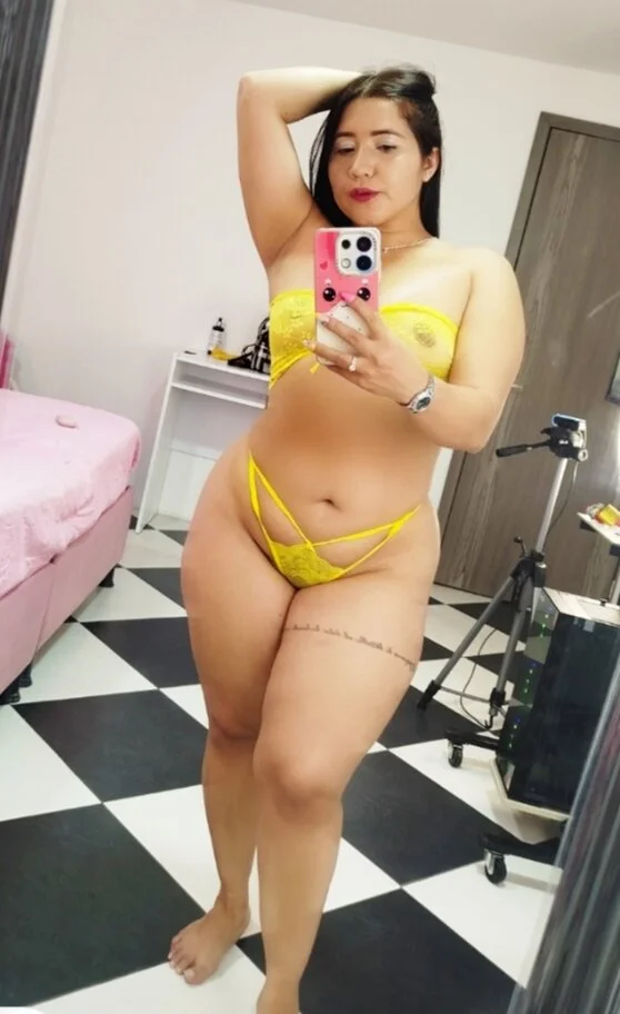 XXX Porn Photo of Nude ZaraBlake_ 2