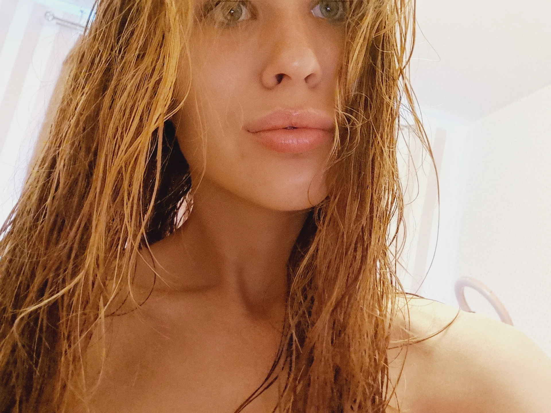 XXX Porn Photo of Nude sharon_chamber 2