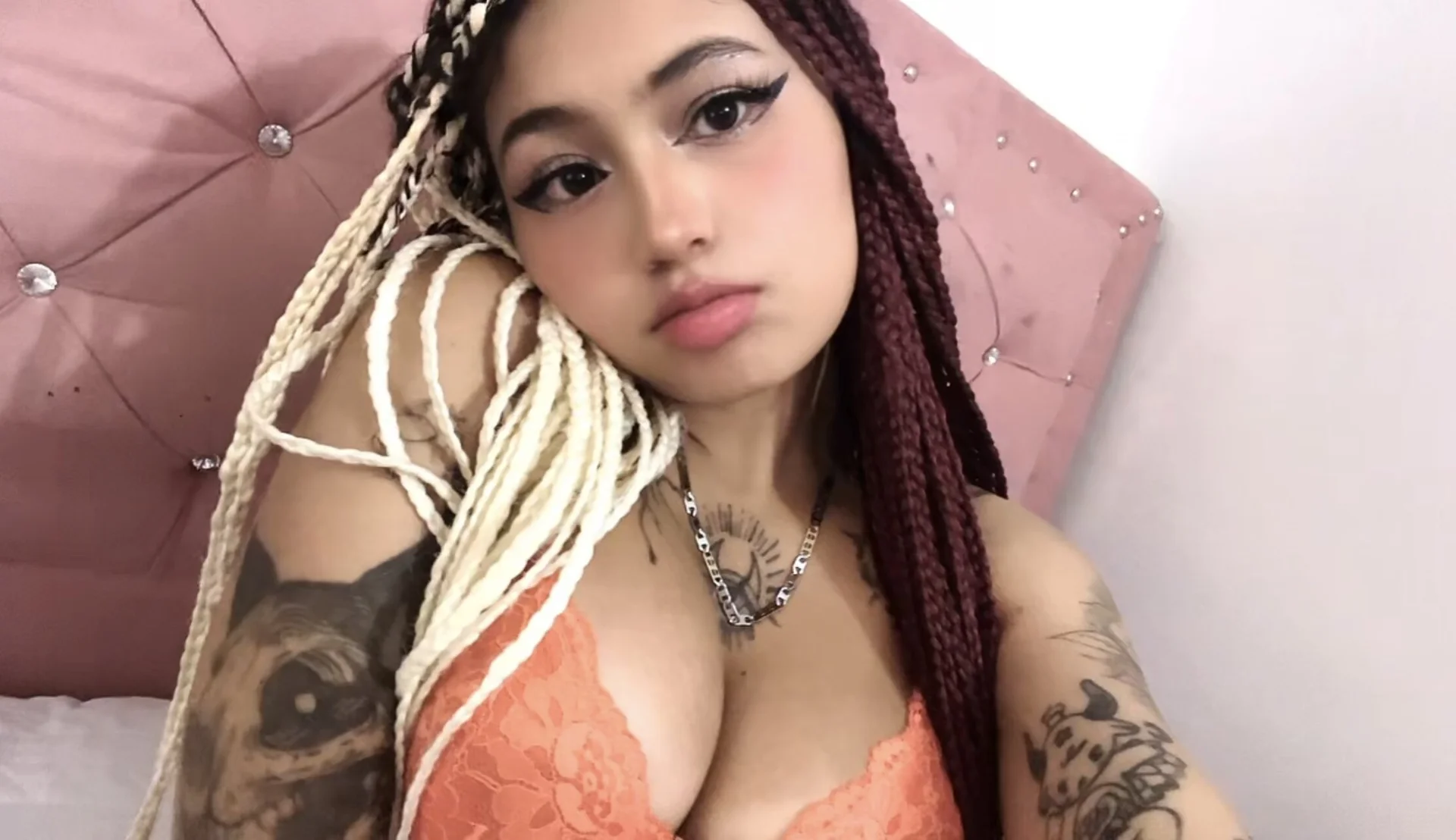 XXX Porn Photo of Nude gabbiefoxthx 25
