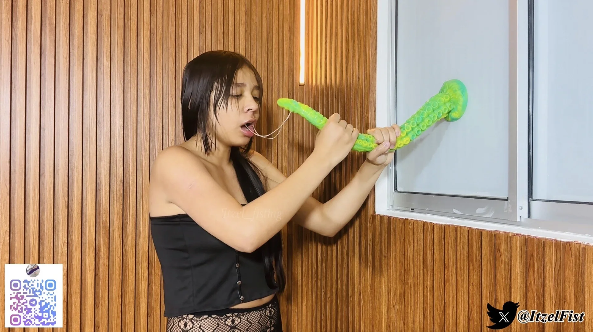 XXX Porn Photo of Nude Itzel_Fisting 64