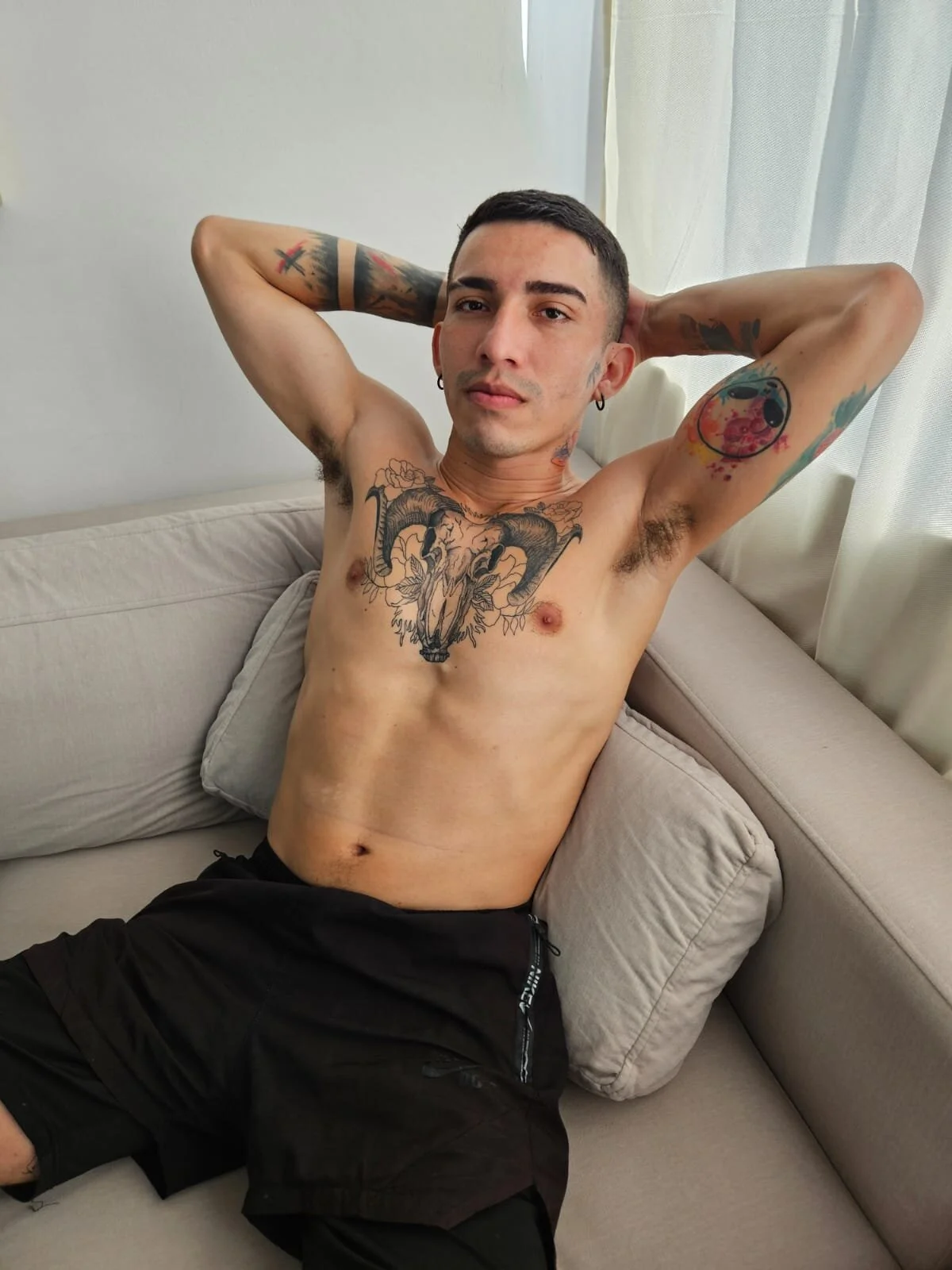 XXX Porn Photo of Nude targuerian22 11