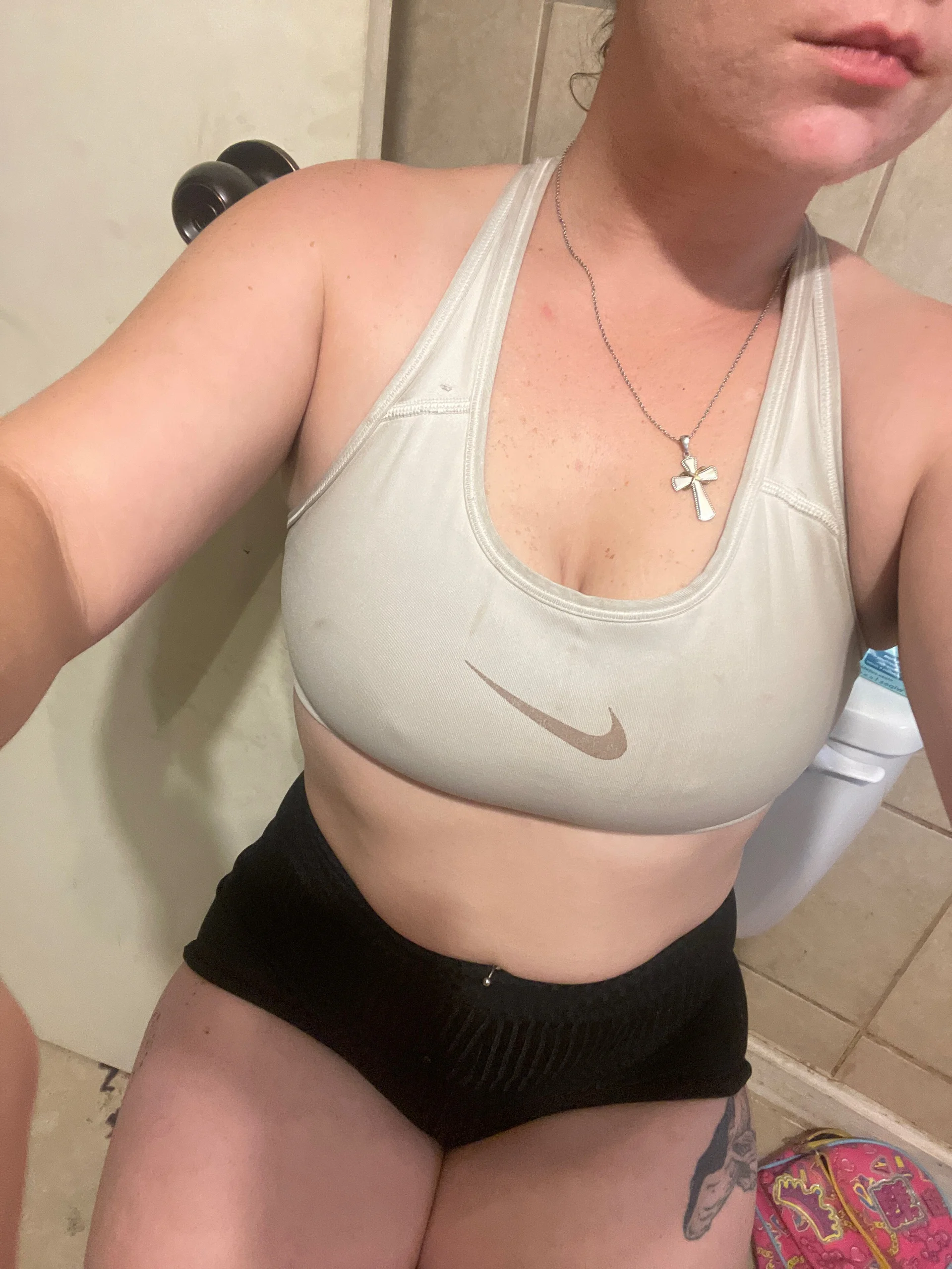 XXX Porn Photo of Nude amiralily9 6