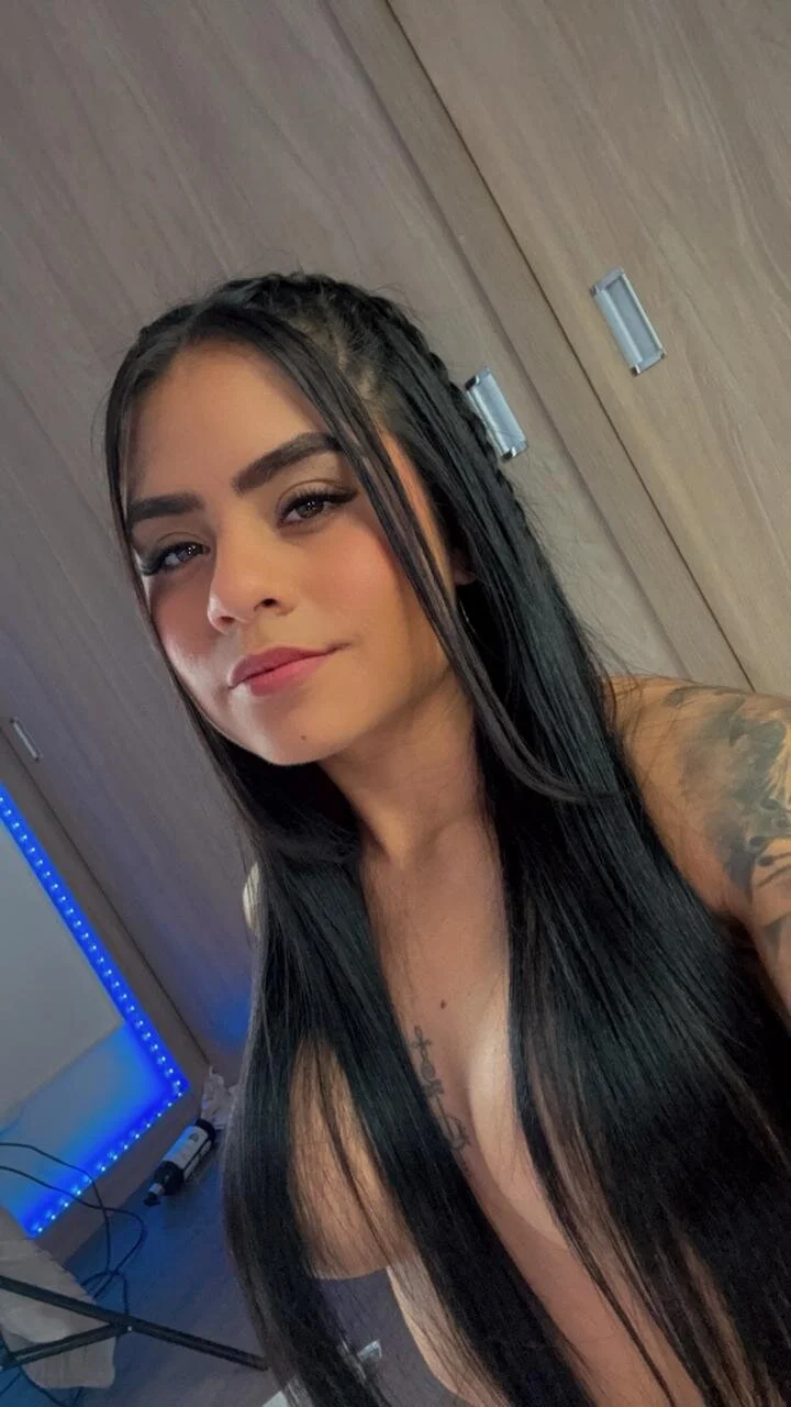 XXX Porn Photo of Nude penelopesexx 3