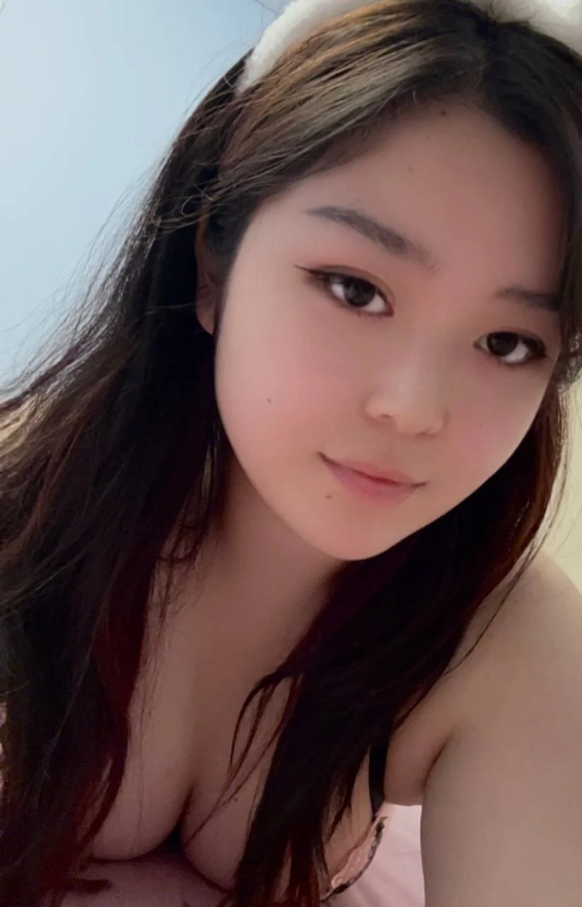 XXX Porn Photo of Nude yun_lihn 5