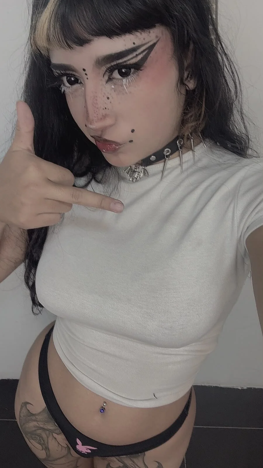 XXX Porn Photo of Nude MeowMotta 3