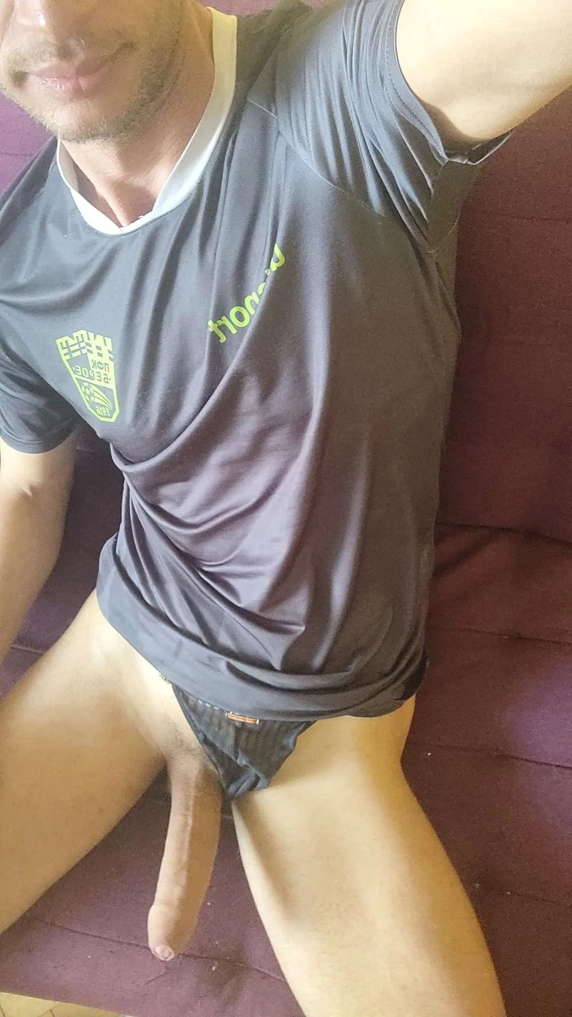 XXX Porn Photo of Nude BigCockBul 13