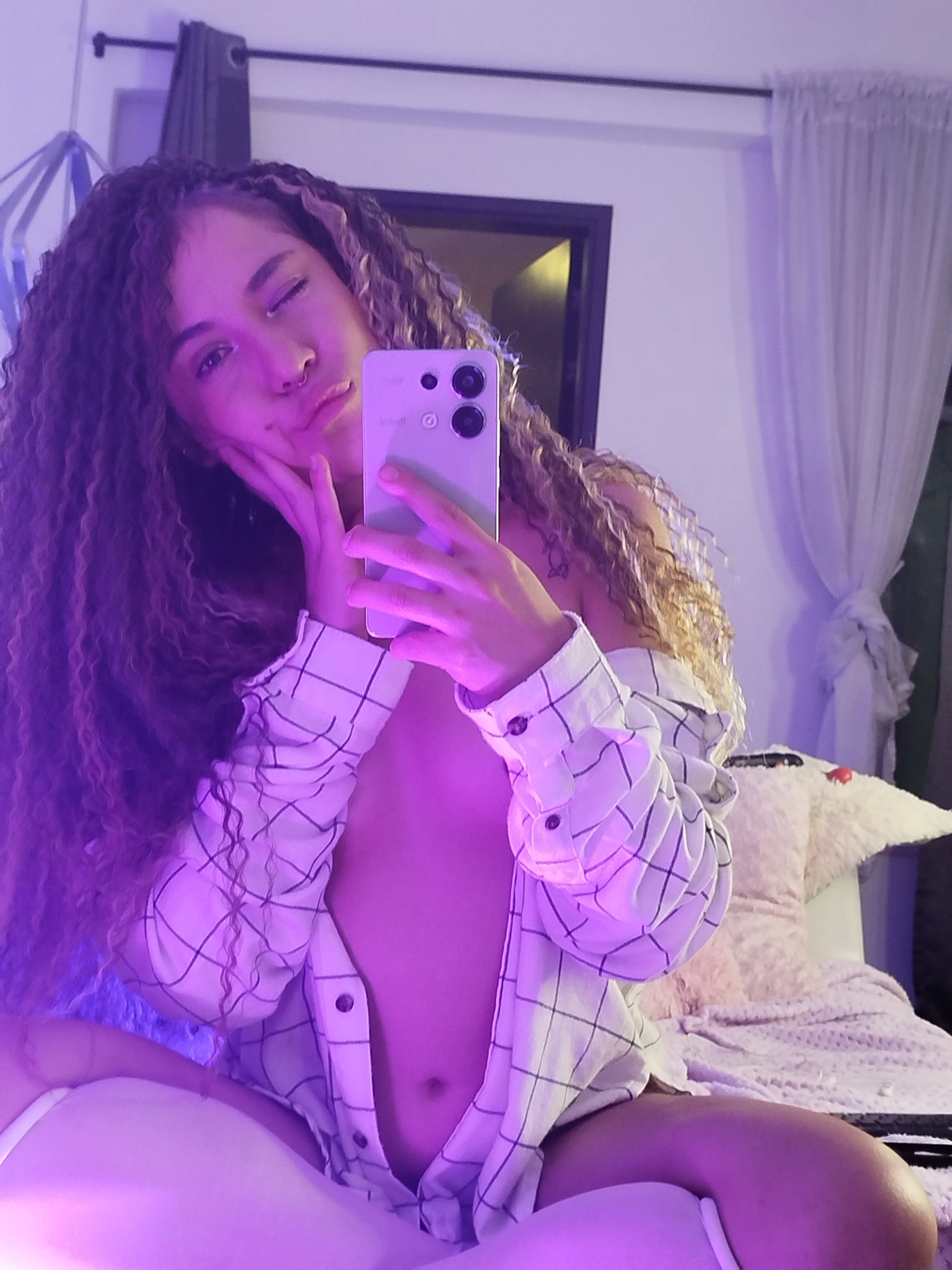 XXX Porn Photo of Nude Hellen_dumont 47
