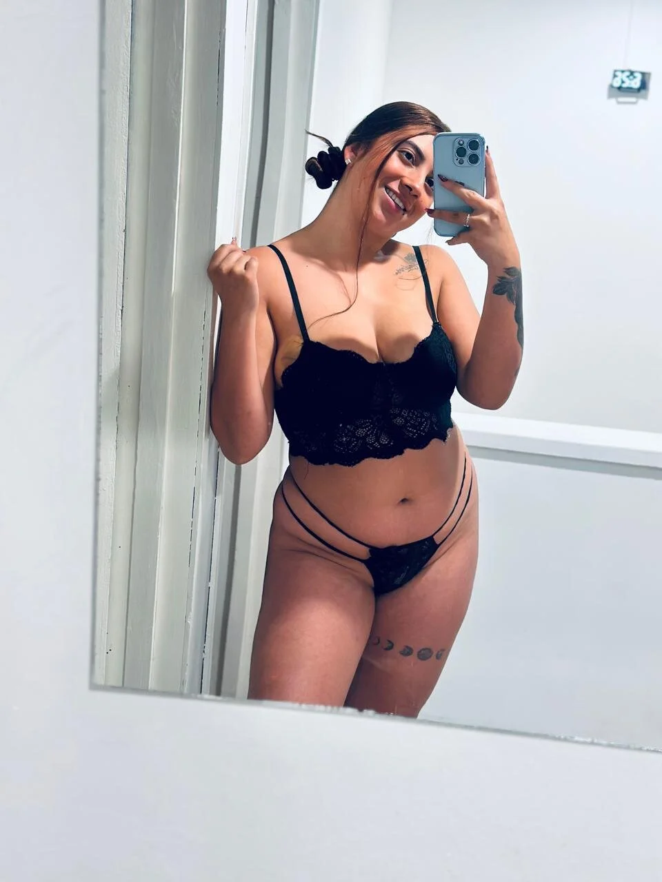 XXX Porn Photo of Nude Gianna_Govlea 10