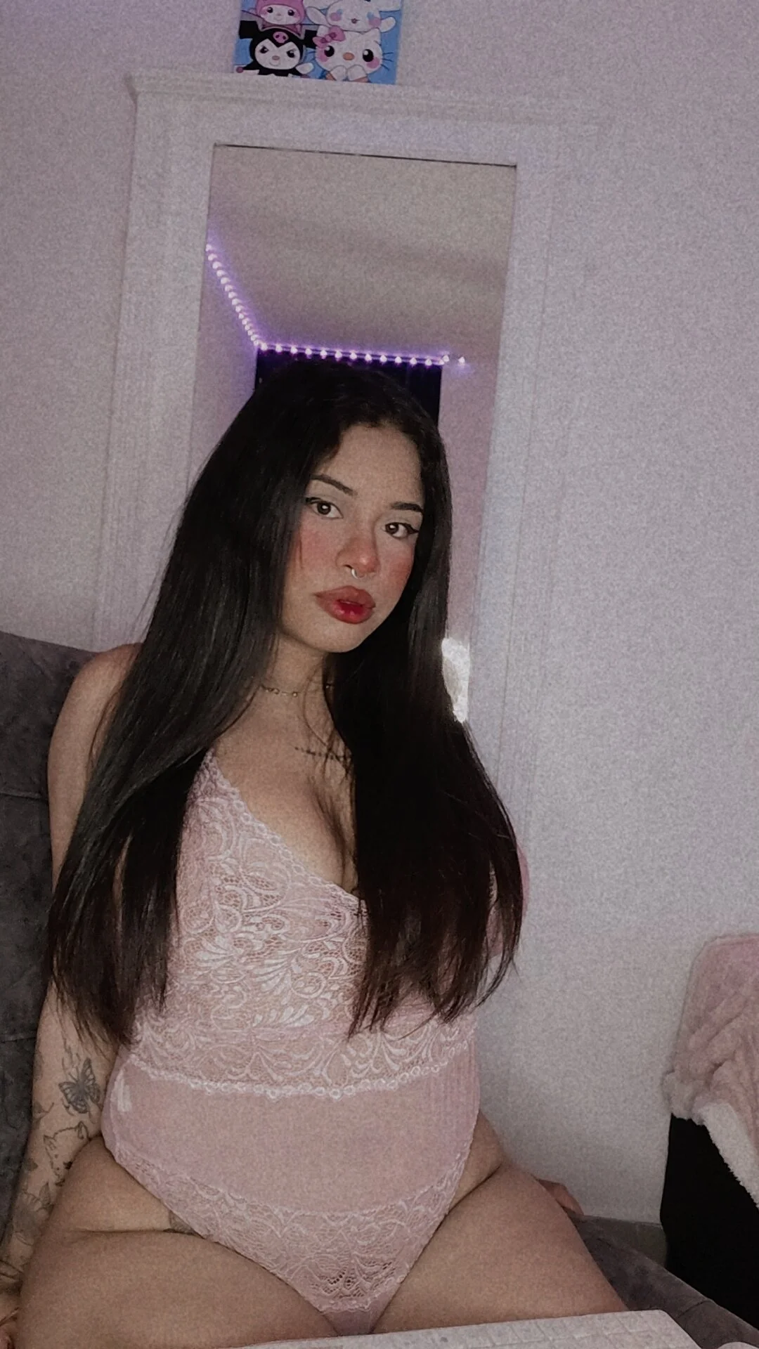 XXX Porn Photo of Nude reina_reina 5