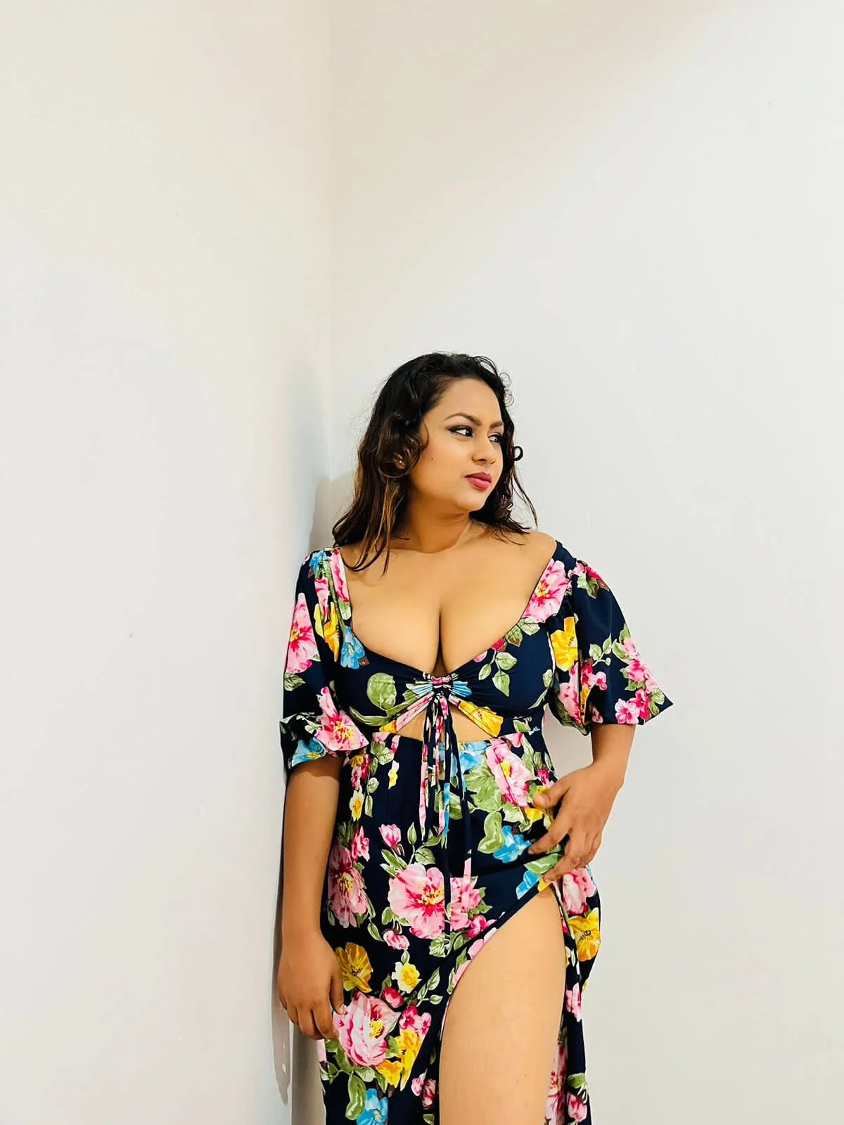 XXX Porn Photo of Nude bumblebeegirl 3