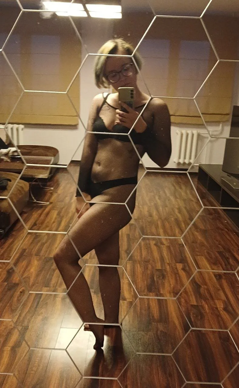 XXX Porn Photo of Nude alisahug 4