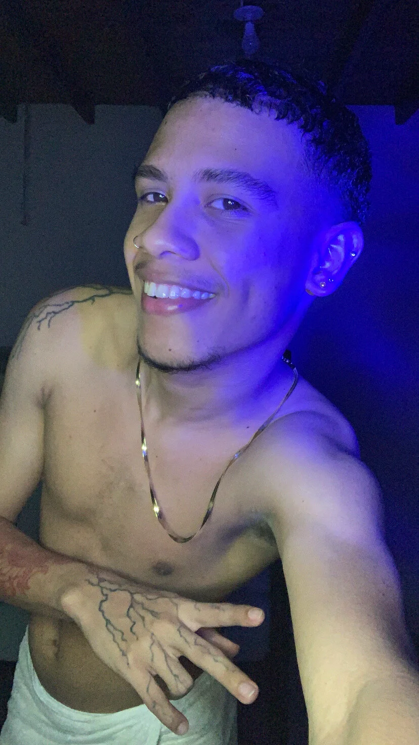 XXX Porn Photo of Nude Romancartier_1 5