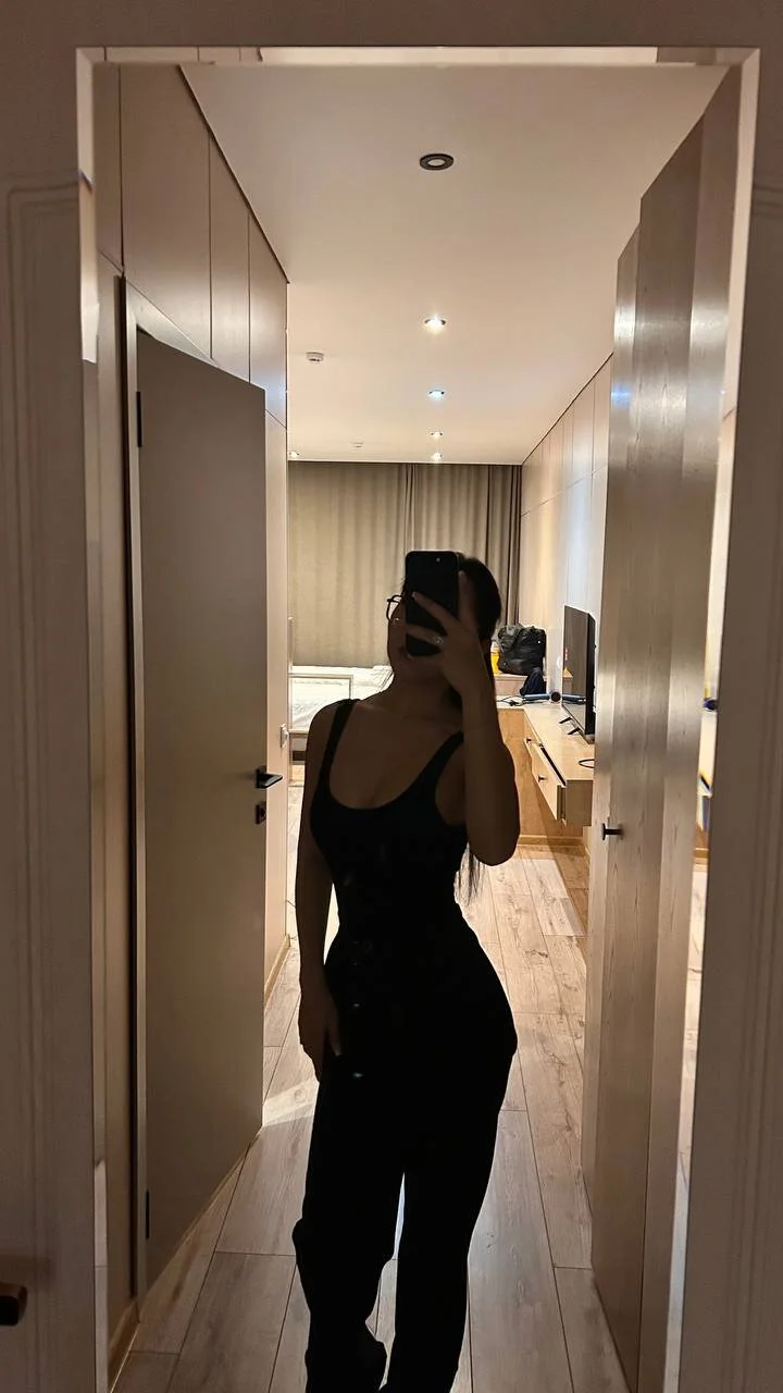 XXX Porn Photo of Nude theadorableprinces 6