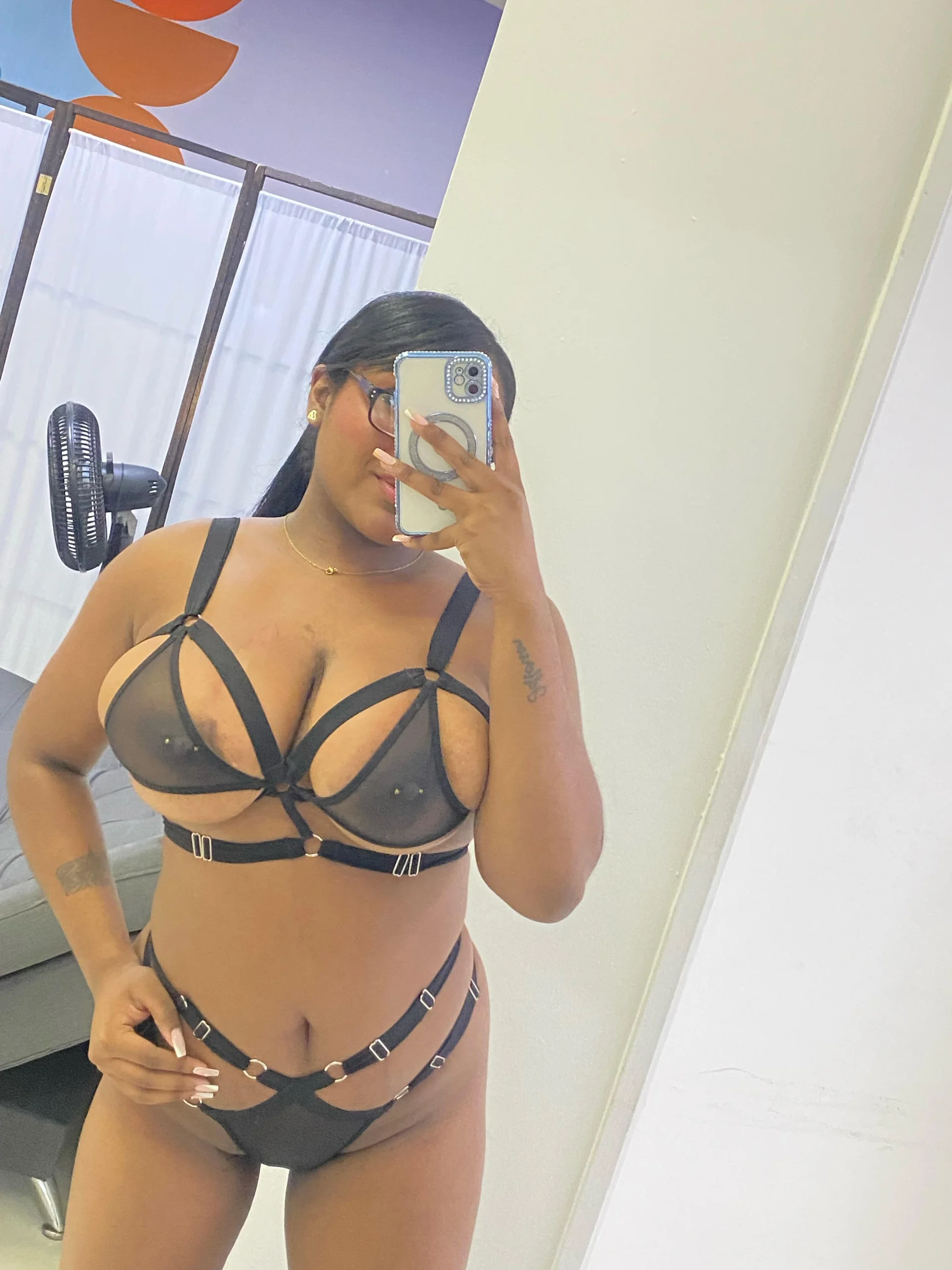 XXX Porn Photo of Nude BlakmillerrGilson 17