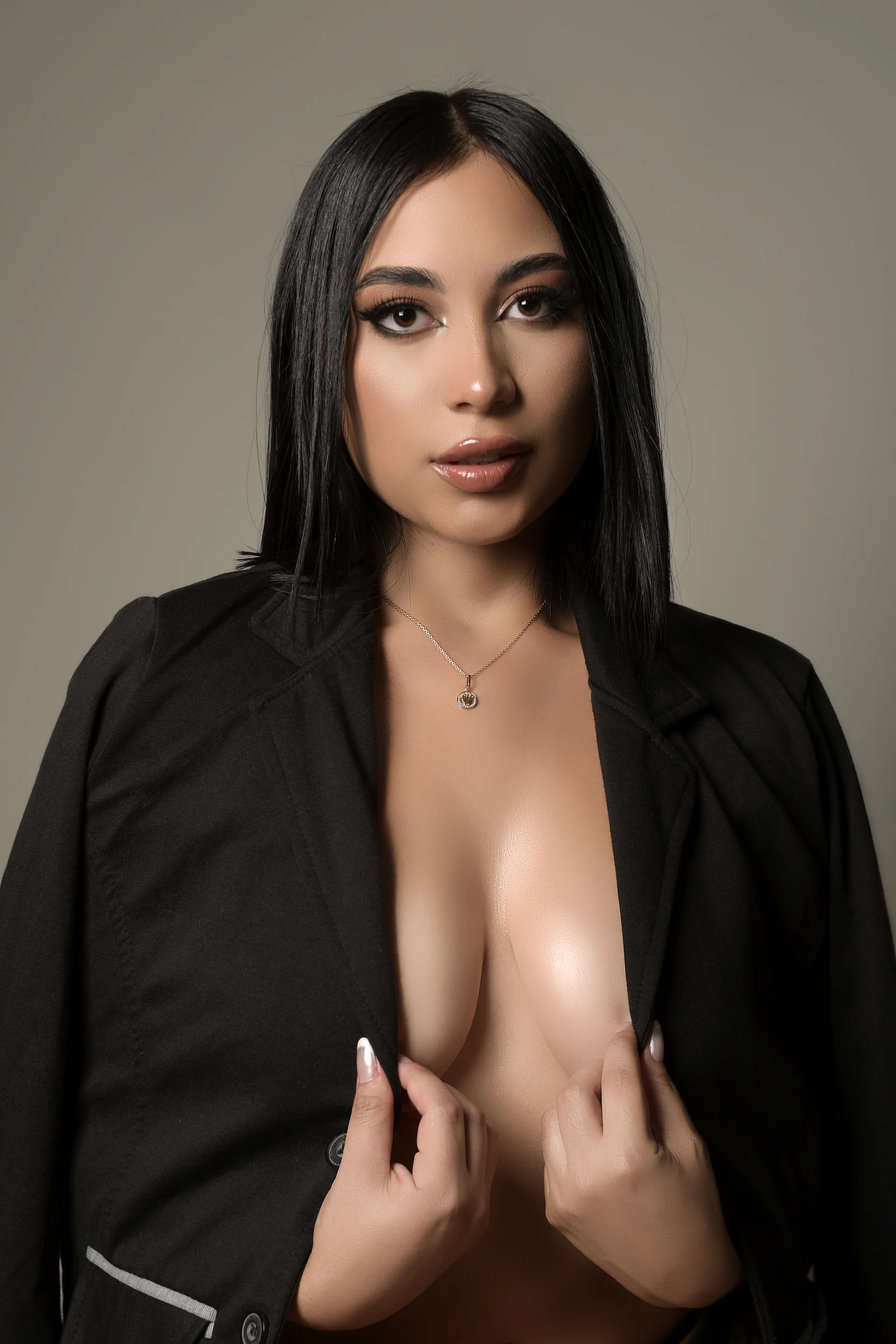 XXX Porn Photo of Nude lupejones 3