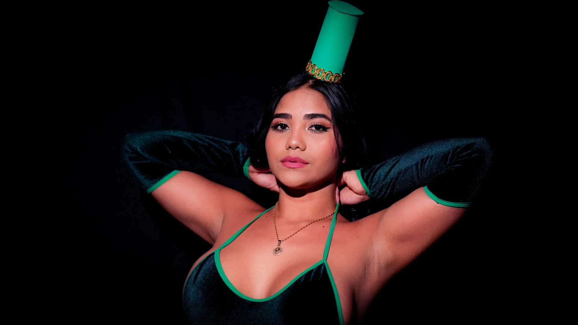 XXX Porn Photo of Nude mia_hank 218