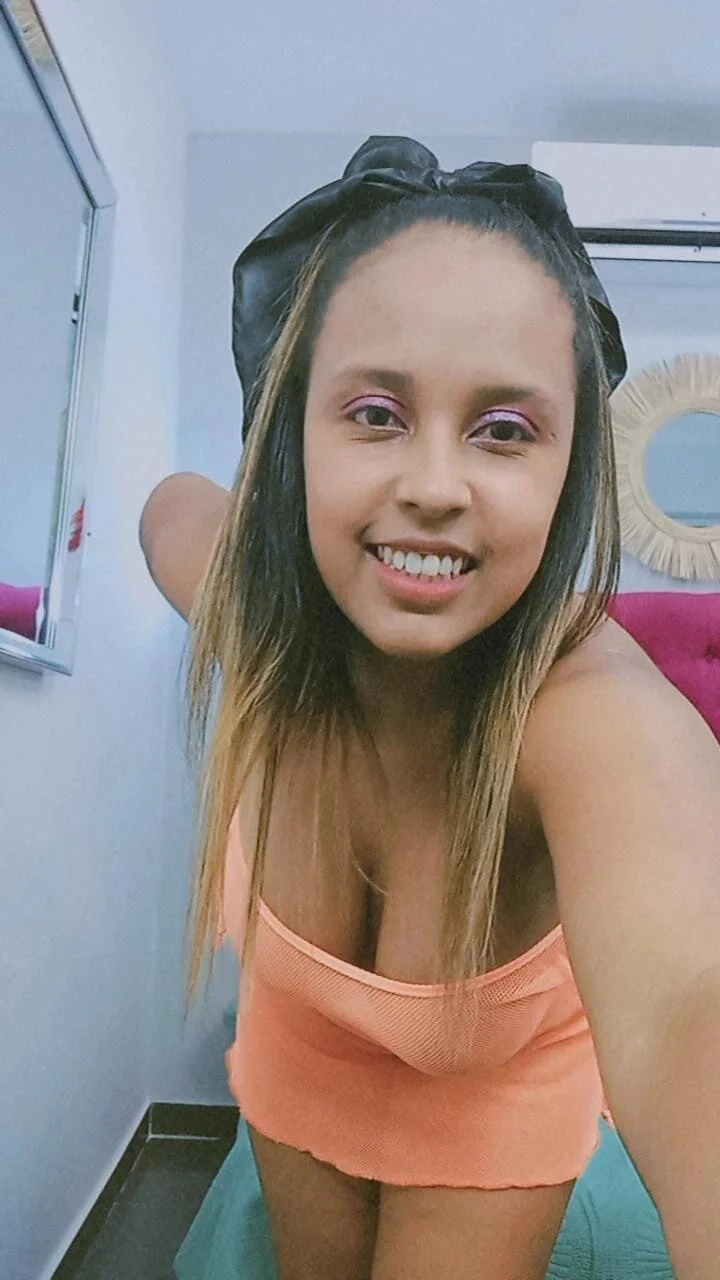 XXX Porn Photo of Nude nahomygrey_ 6
