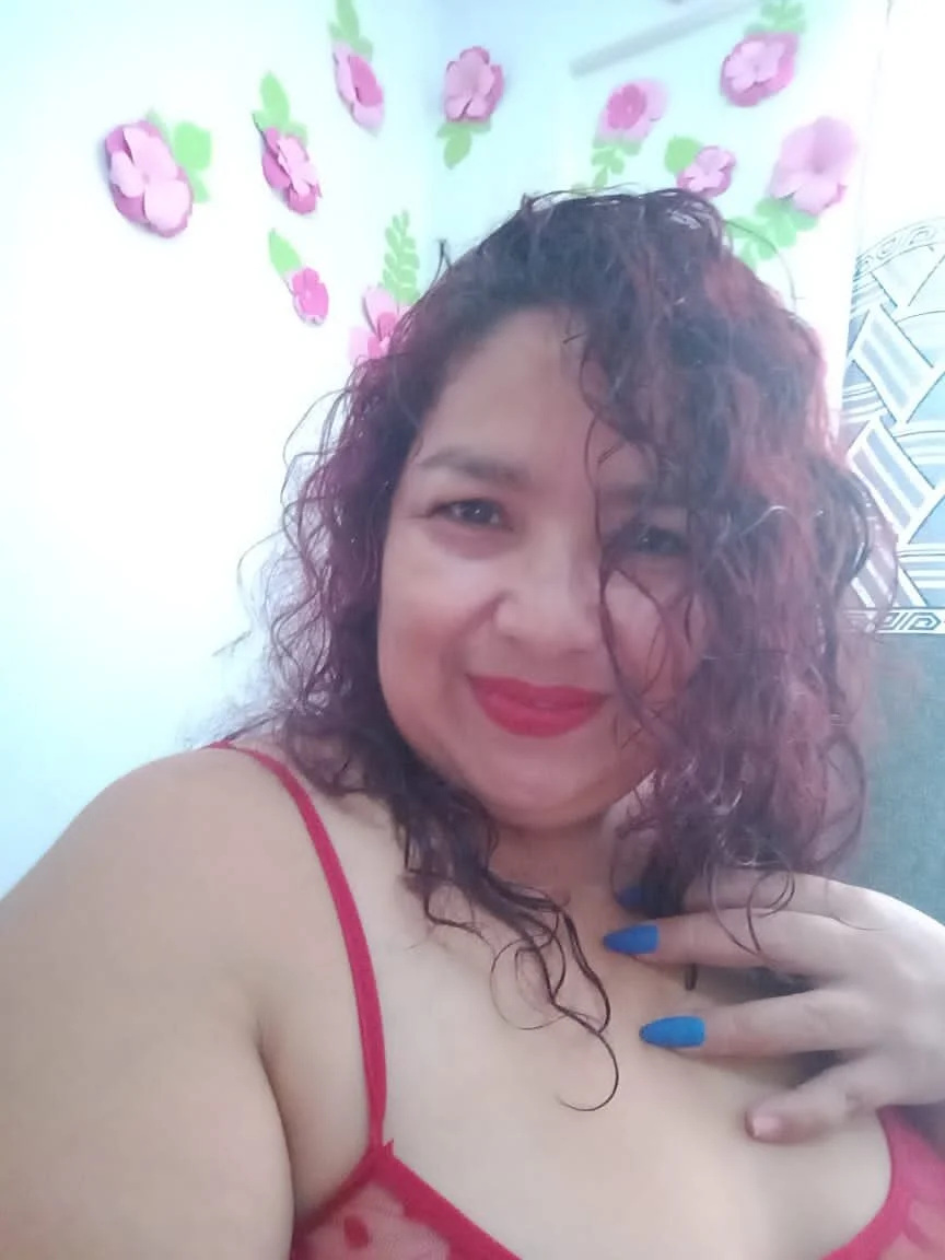 XXX Porn Photo of Nude ladytropical1 3
