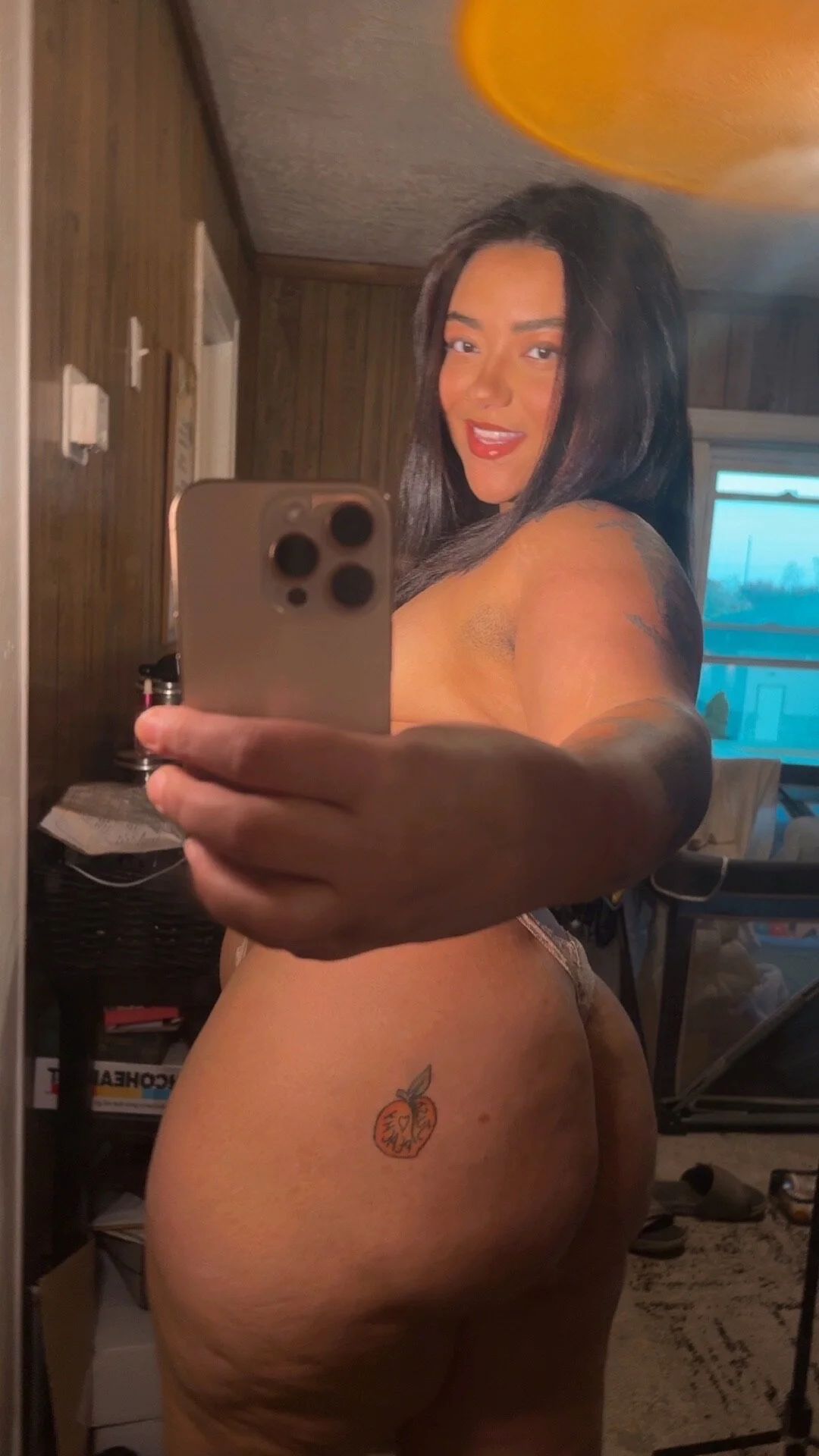 XXX Porn Photo of Nude itznatnicole 5