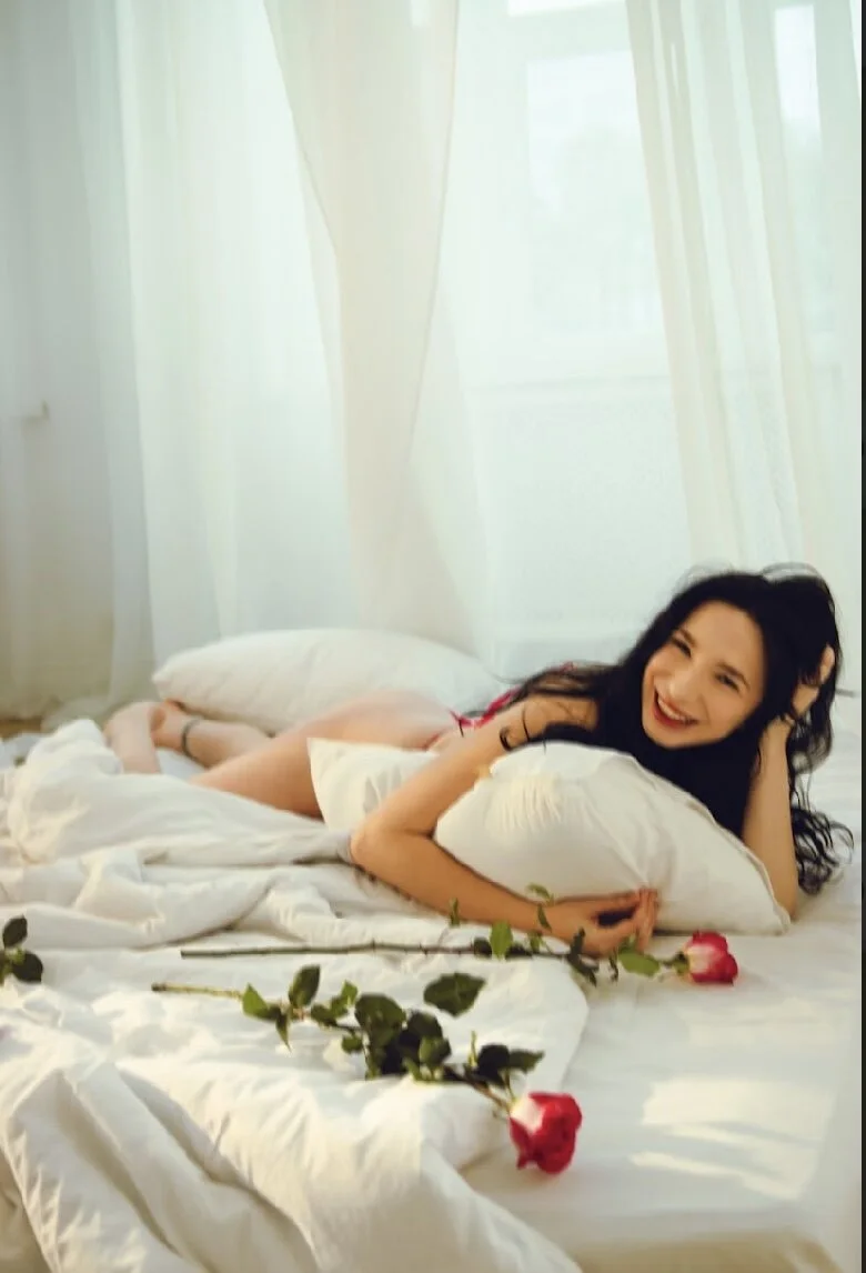 XXX Porn Photo of Nude AliciaBow 4