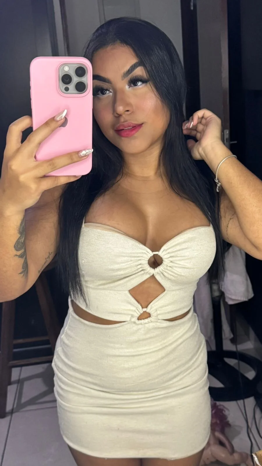 XXX Porn Photo of Nude Larissa_alvess 4