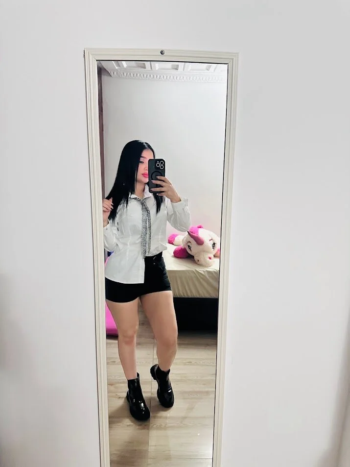 XXX Porn Photo of Nude sarascottt 3