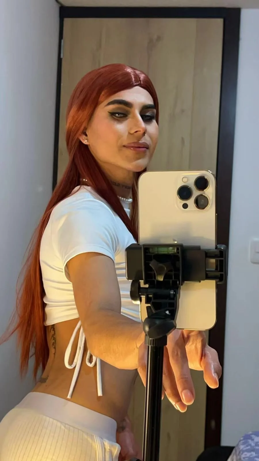 XXX Porn Photo of Nude alisoondrean_ 4